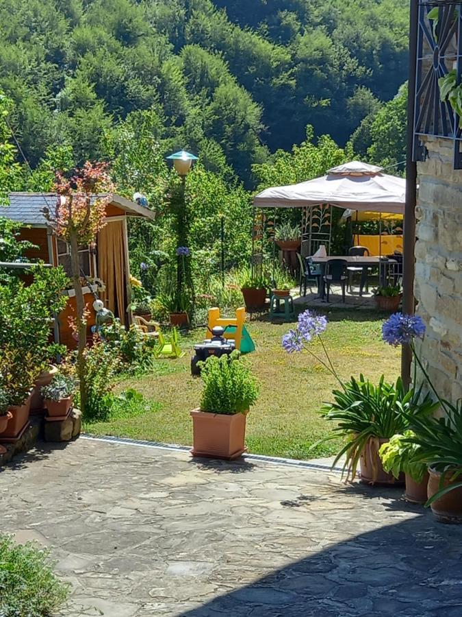 Ca D' Fefi Bed & Breakfast Gorzegno Eksteriør bilde