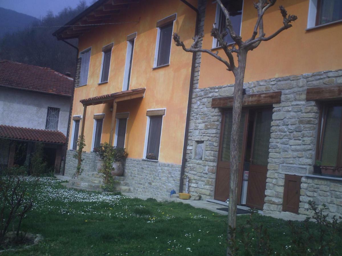 Ca D' Fefi Bed & Breakfast Gorzegno Eksteriør bilde